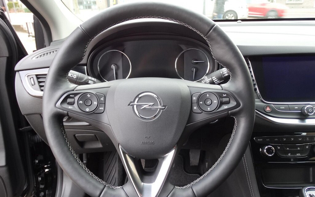 opel26