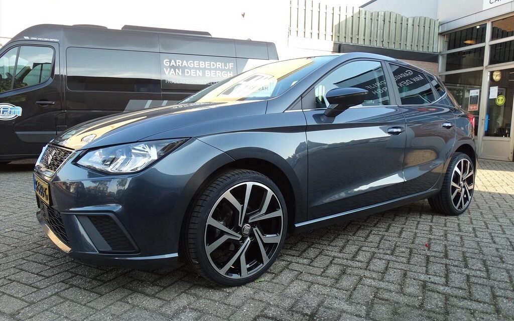Carteam Garagebedrijf Van Den Bergh